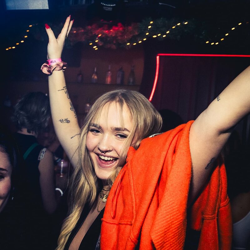 Mach90 meets 2000 // 25.12.24