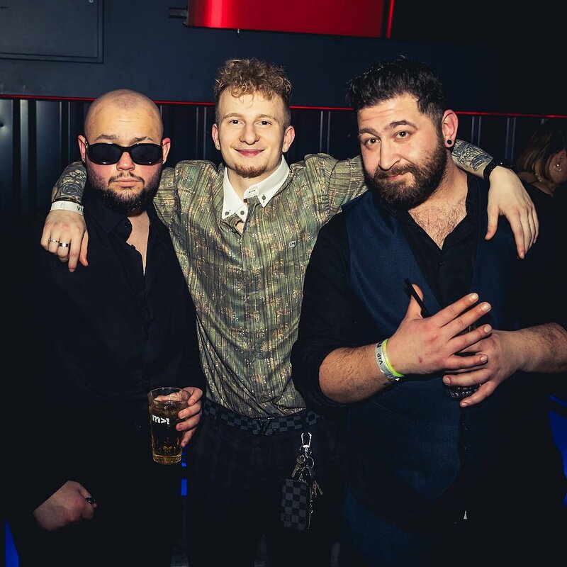 Mach Liebe // 14.02.25