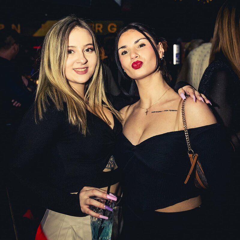 Mach90 meets 2000 // 25.12.24