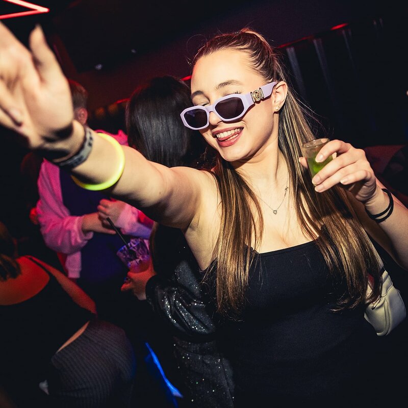 Mach Liebe // 14.02.25