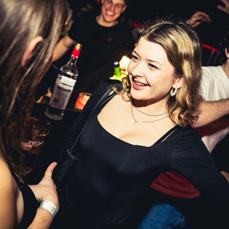 Mach Liebe // 14.02.25